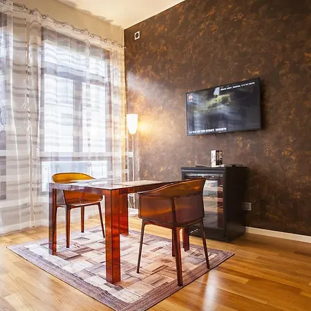 Hemeras Boutique Homes - Super Central Design * Milano